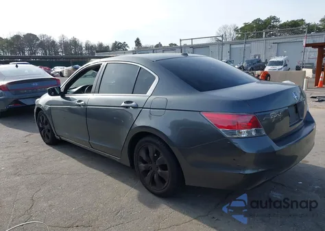 2008 Honda Accord 2.4 Ex-L z USA, uszkodzony, nr VIN 1HGCP26808A071840